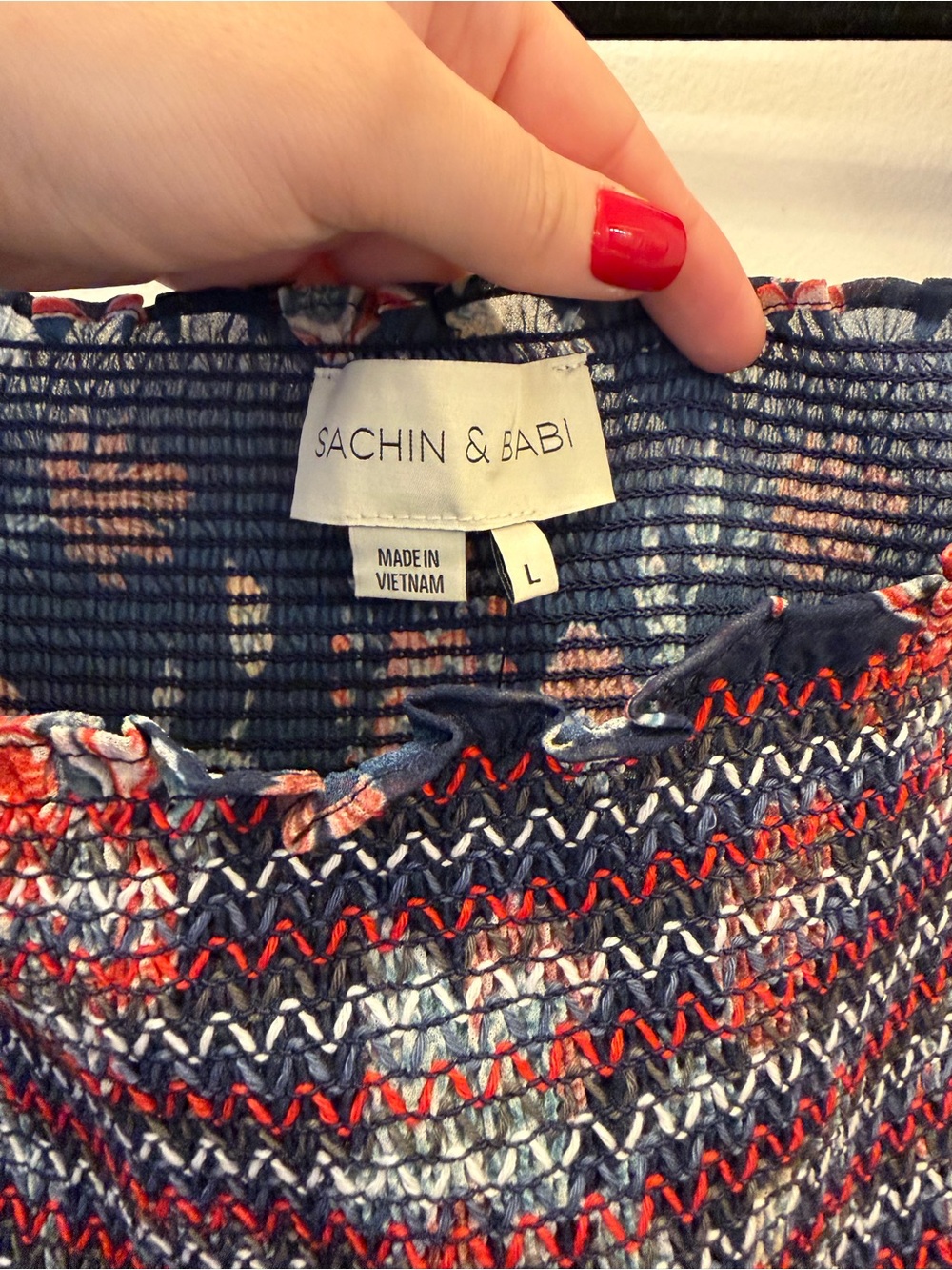 Sachin + Babi NWT Navy Floral Smocked Mini Dress Size Large L Lightweight Flowy - Picture 5 of 10